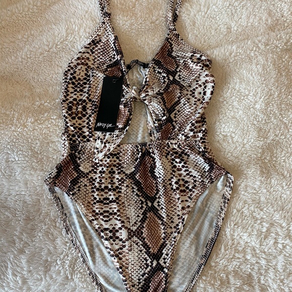 Nasty Gal - Snake Your Own Luck Tie Bodysuit - Picture 2 of 3